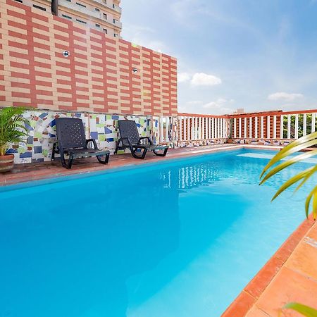 Villa Santos Apartaestudios Баранкила Екстериор снимка