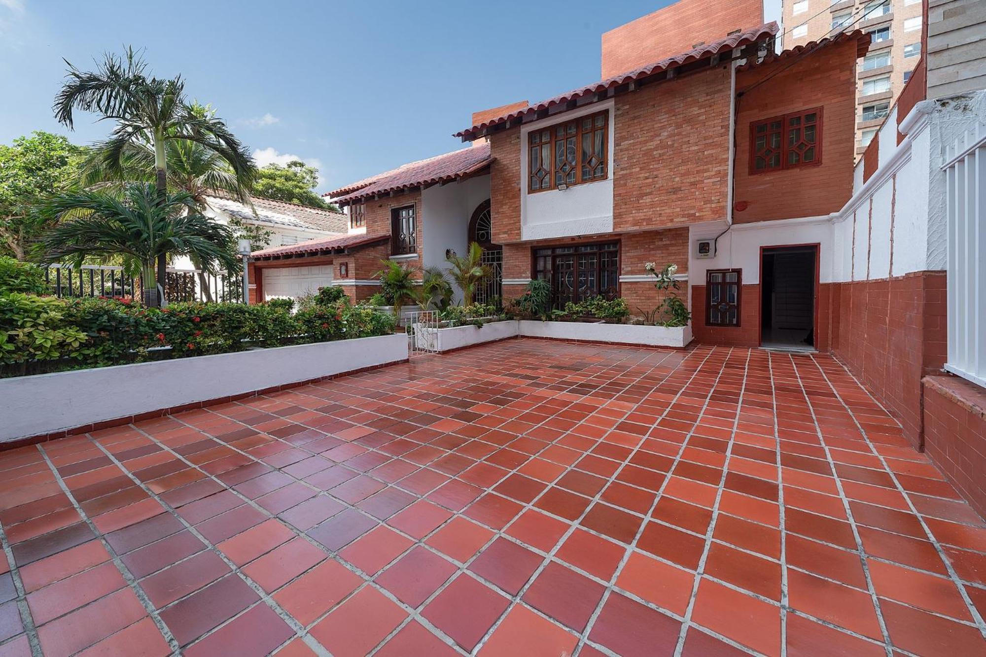 Villa Santos Apartaestudios Баранкила Екстериор снимка